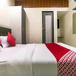 A S Hotel 3*