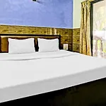 Oyo 44090 Classic Residency 3* Mumbai