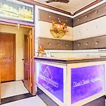 Oyo 44090 Classic Residency Hotel 3*