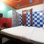 Oyo 44090 Classic Residency Hotel 3*