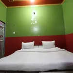 Oyo 44090 Classic Residency Hotel 3*