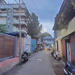 Osi Apartments Lilavati Bandra