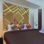 Apartment Osi Carter's Road Bandra West *