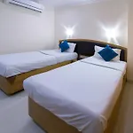 Hotel Fabhotel On Time Andheri East 3*