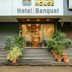 Hotel House Juhu, Santacruz West, 3*