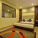 House Juhu, Santacruz West, Hotel 3*