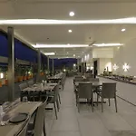 Hotel Ariana Residency