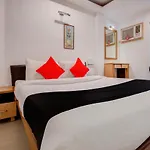 Capital O 77295 Bansidhar Bhuvan 3*