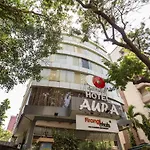 Capital O 35557 Hotel Aura