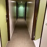 Regal International - Near International Airport Andheri East 3*