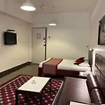 West End Hotel