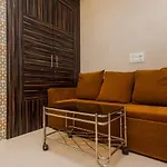 Oyo 6371 Hotel Abrol