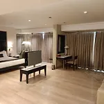 Mirage Hotel, Mumbai International Airport