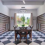 Ama Stays And Trails Casa Kenzo, Kashid