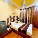 Apartment Avirahi