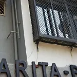 Seaview Bandra W Nr Taj Indian Women Only Homestay