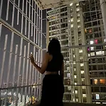 Cozy-Affordable Flat For Women Only