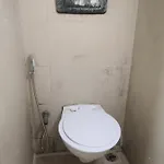 Ganesh, Near Kokilaben Dhirubhai Ambani Hospital Guest house Mumbai