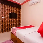 Hotel New Aadya International