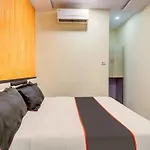 Hotel Collection O Kurla Bkc