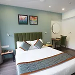 Apex Beacon Hotel, Mumbai