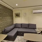 Apartment Sarkar Chambers *