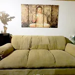 Kivi\'S Service Apartment