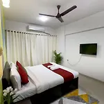 Kivi\'S Service Apartment