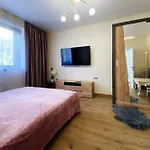 Cozy Apartment For Friends