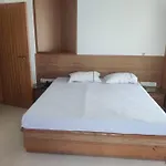 Spacious 2 Bedroom Expat Taste