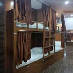 Crystalinn Dormitory And Rooms
