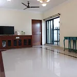 3Bhk Luxurious Apartment Near Bkc