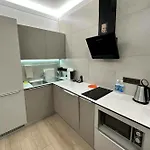 Friend And Family Apartments