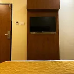 Pearl's Bkc Inn- Near Trade Centre, Visa Consulate Hotel 3*