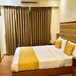 Pearl's Bkc Inn- Near Trade Centre, Visa Consulate 3*