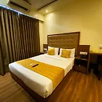 Pearl's Bkc Inn- Near Trade Centre, Visa Consulate 3* Mumbai