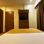 Hotel Pearl's Bkc Inn- Near Trade Centre, Visa Consulate Mumbai