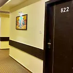 Pearl's Bkc Inn- Near Trade Centre, Visa Consulate Mumbai
