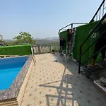 Scenic Royal Palms Villa