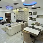 Borivali 4 Bedroom Villa - Gagal Home