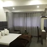 Hotel Oasis