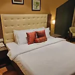 The Caliph Hotel, Near Powai 3*