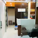 Point A/c Hostel Mumbai