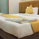 Shine Hospitality Group Hotel 2*
