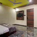 Priceless Exhibition Centre Goregaon West 2* Mumbai