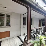 Hotel Capital 2*