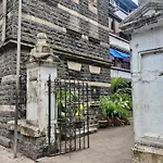 Capital 2*