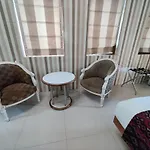 Hotel Capital 2*