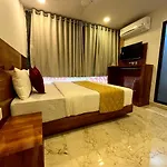 Hotel Delmond Prime- Near Nesco