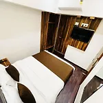 Hotel Hilton Suites